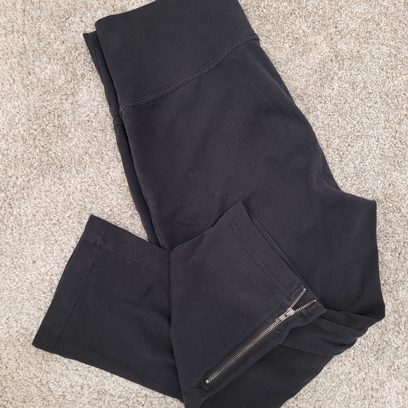 Thyme Maternity crop leggings - Picture 4 of 5